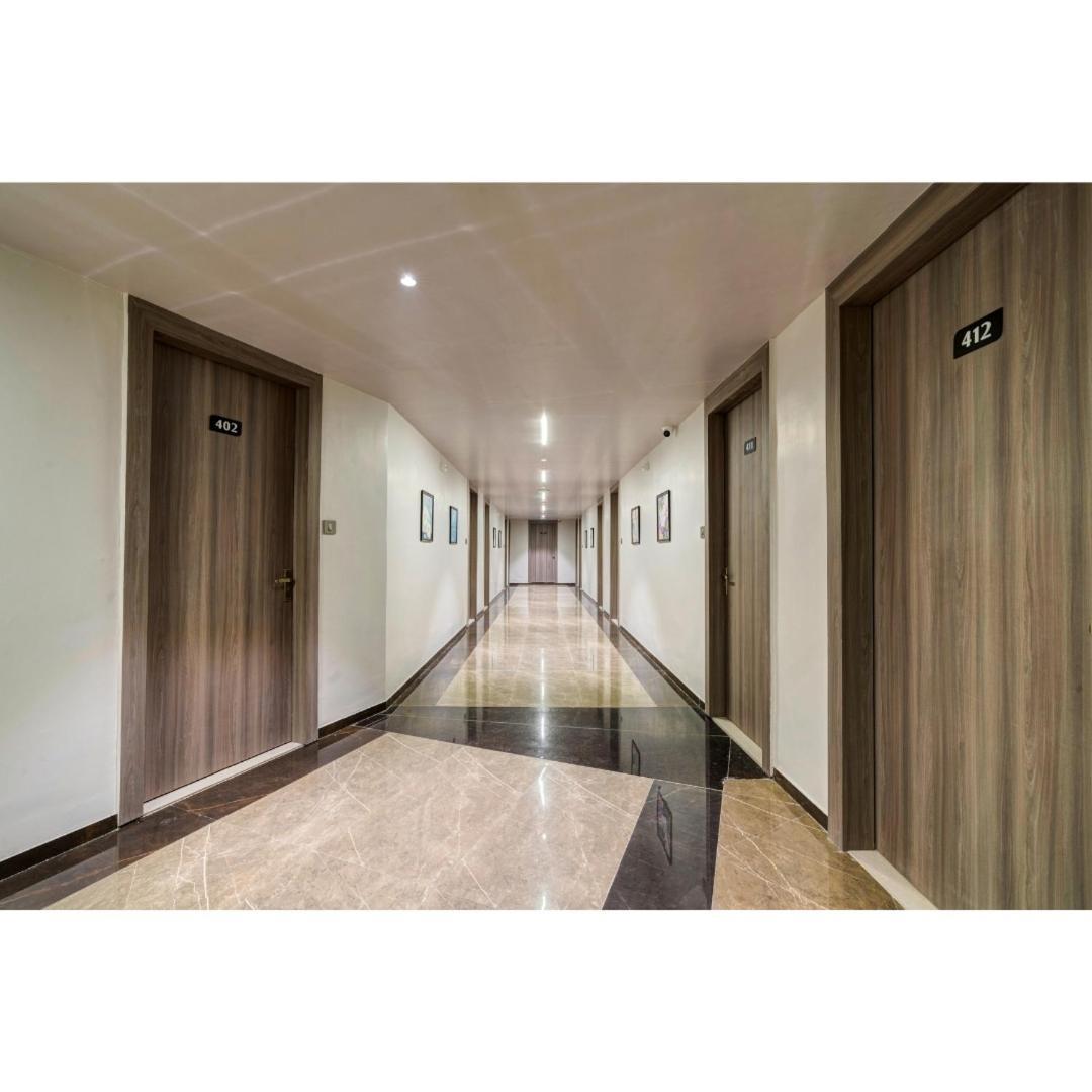 Hotel Sparsh Divine Ahmedabad Luaran gambar